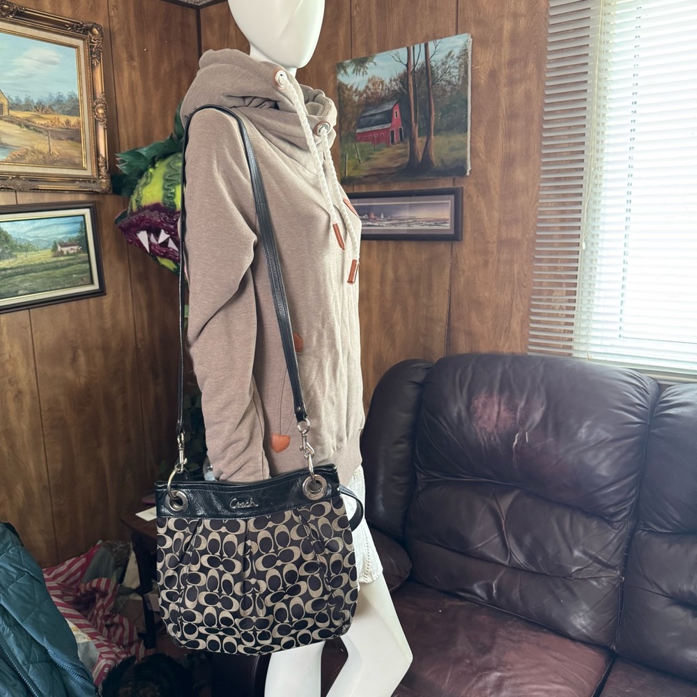 Coach Cross Body Messenger Bag